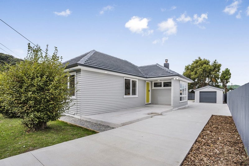 10 Wright Street, Wainuiomata, Lower Hutt - Carousel 1