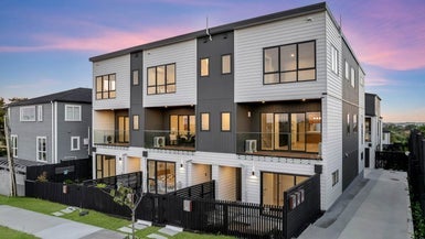 23A Pupuke Road, Birkenhead, Auckland - Carousel 1