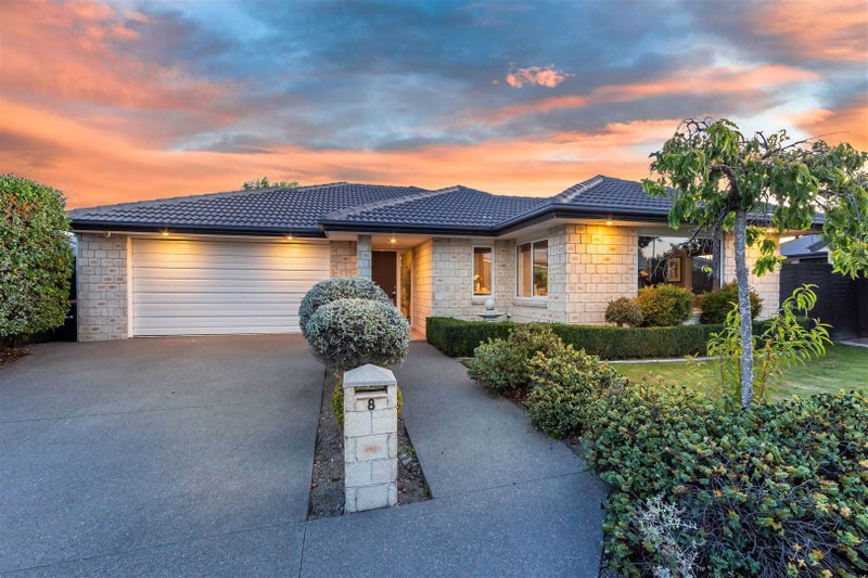 8 Springside Place, Redwood, Christchurch - Carousel 2