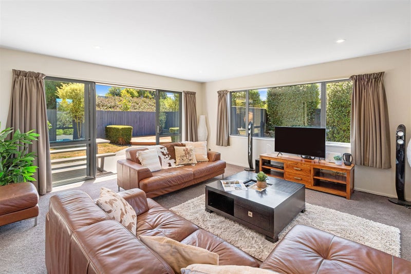 51 Somerville Crescent, Aidanfield, Christchurch - Carousel 2