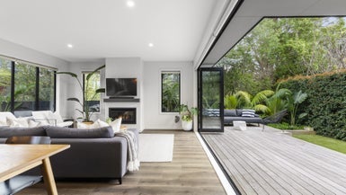 208A Riddell Road, Glendowie, Auckland - Carousel 1