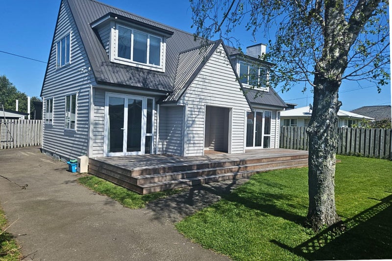 8 Ngatai Road, Otumoetai, Tauranga - Carousel 16