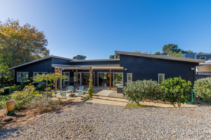 21A Jeep Road, Raumati South, Paraparaumu - Carousel 1