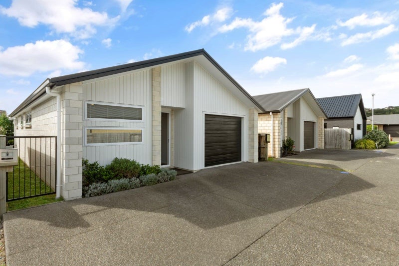 11 Capstan Close, Pyes Pa, Tauranga - Carousel 15