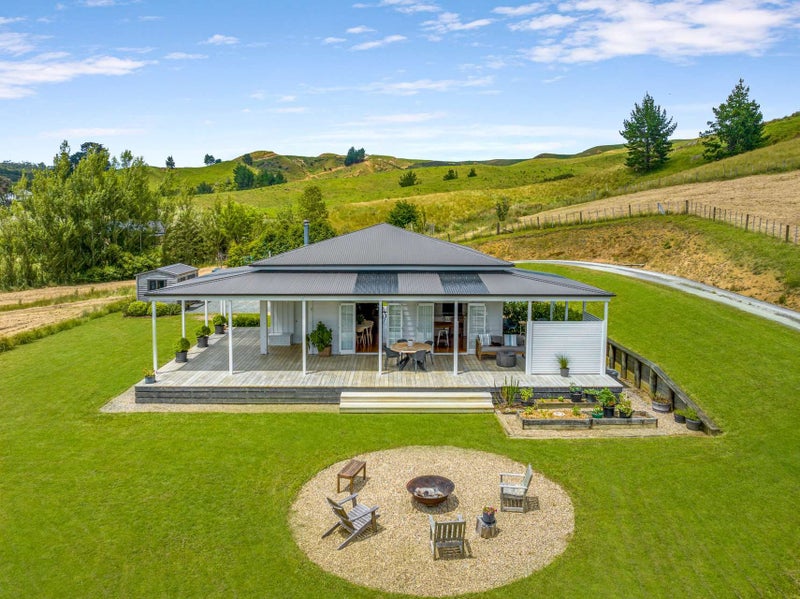 57 Ahuroa Valley Road, Makarau, Warkworth - Carousel 1
