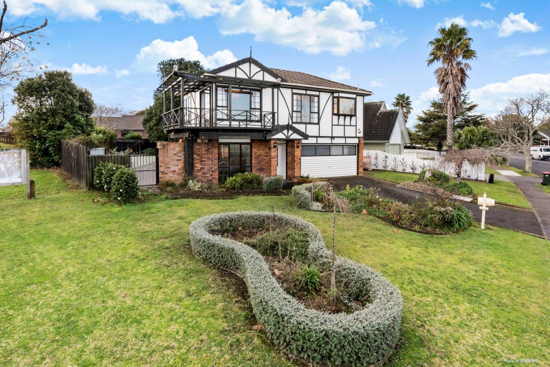 150 Walter Strevens Drive, Conifer Grove, Takanini - Carousel 1