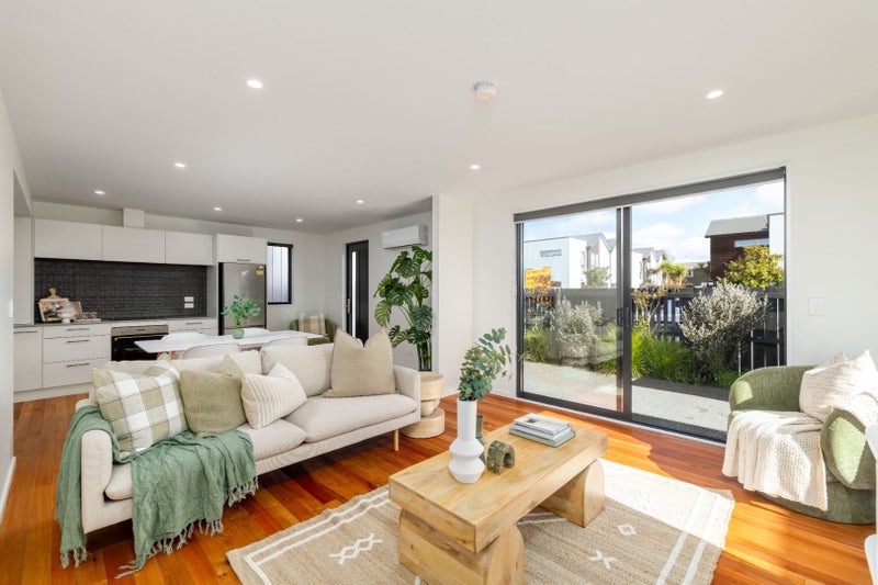 1/418 Manchester Street, St Albans, Christchurch - Carousel 2