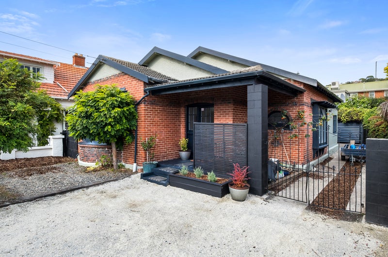 8 Massey Avenue, Saint Clair, Dunedin - Carousel 1