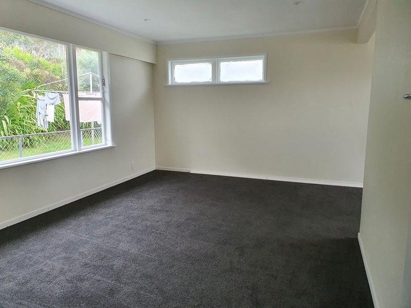 47C Frankmoore Avenue, Johnsonville, Wellington - Carousel 2