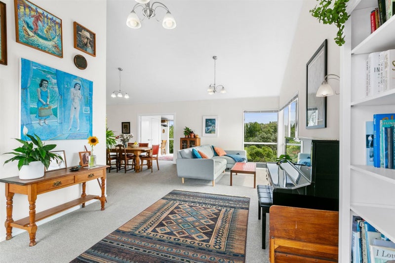 41 Frank Wilson Terrace, Welbourn, New Plymouth - Carousel 1