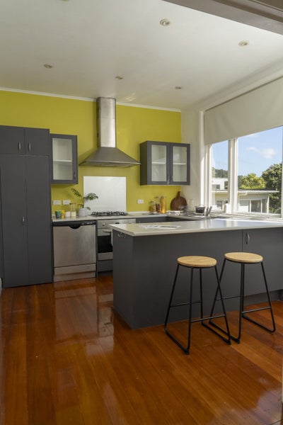 34 Moana Road, Kelburn, Wellington - Carousel 2