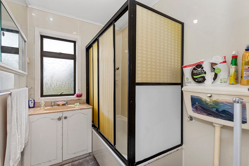 20 Marshall Street, Fairfield, Hamilton - Carousel 10