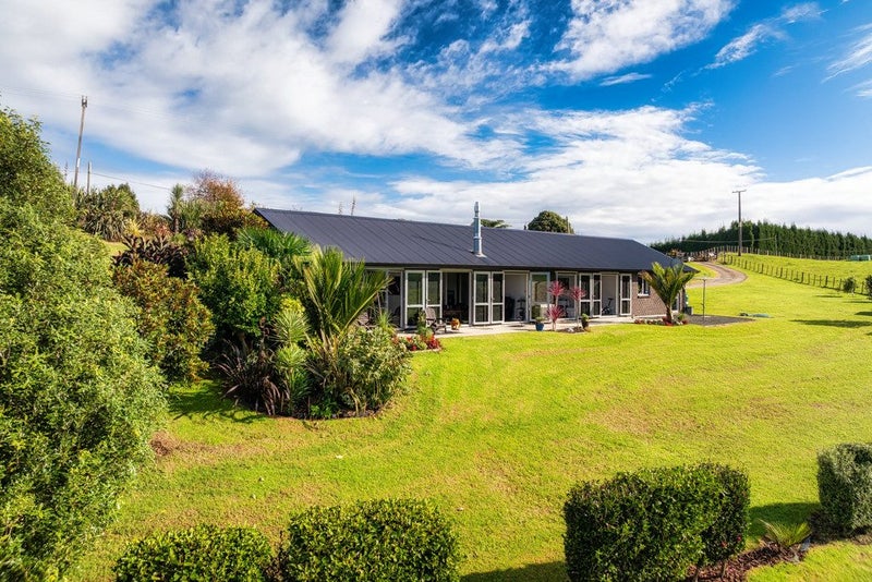 65 Hereford Road, Tauranga - Carousel 38