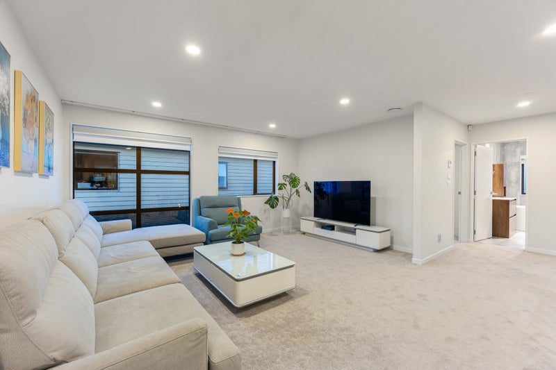 6 Turutu Place, Long Bay, Auckland - Carousel 2