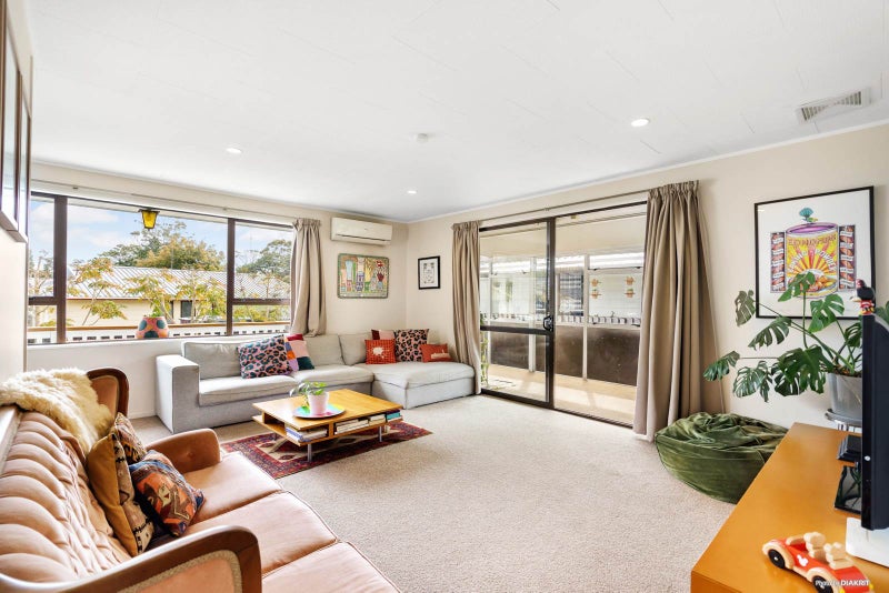 1/156 Universal Drive, Henderson, Auckland - Carousel 2