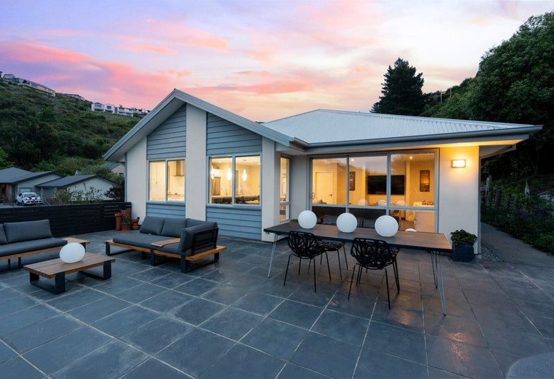 14 Virginia Lane, Mount Pleasant, Christchurch - Carousel 1