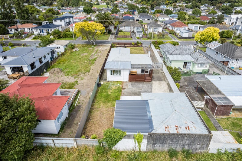 58 Totara Street, Wainuiomata, Lower Hutt - Carousel 24