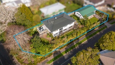 101 Fairview Avenue, Fairview Heights, Auckland - Carousel 1