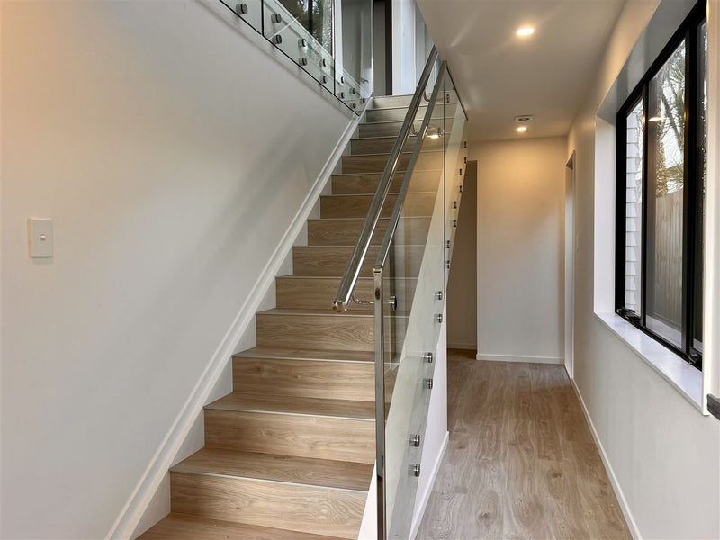 9E Matuhi Rise, Henderson, Auckland - Carousel 2
