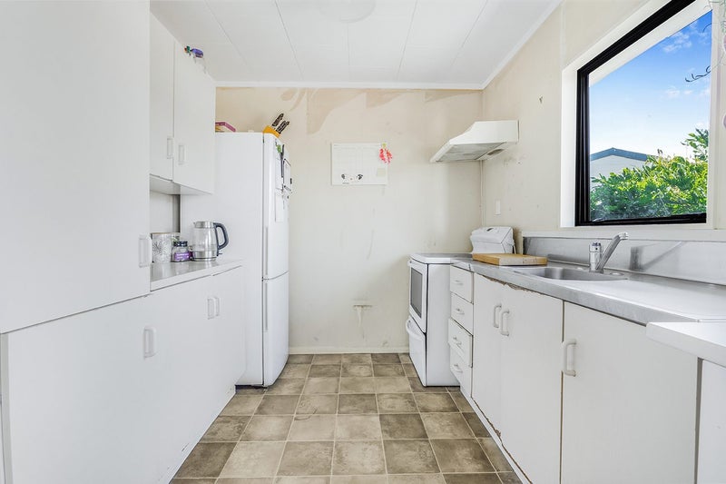 27A Garland Drive, St Andrews, Hamilton - Carousel 2