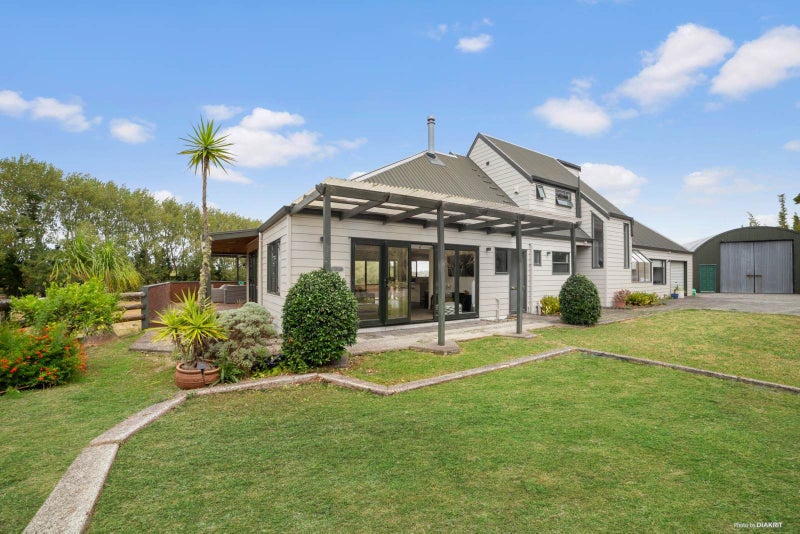 159 Top Road, Albany - Carousel 1