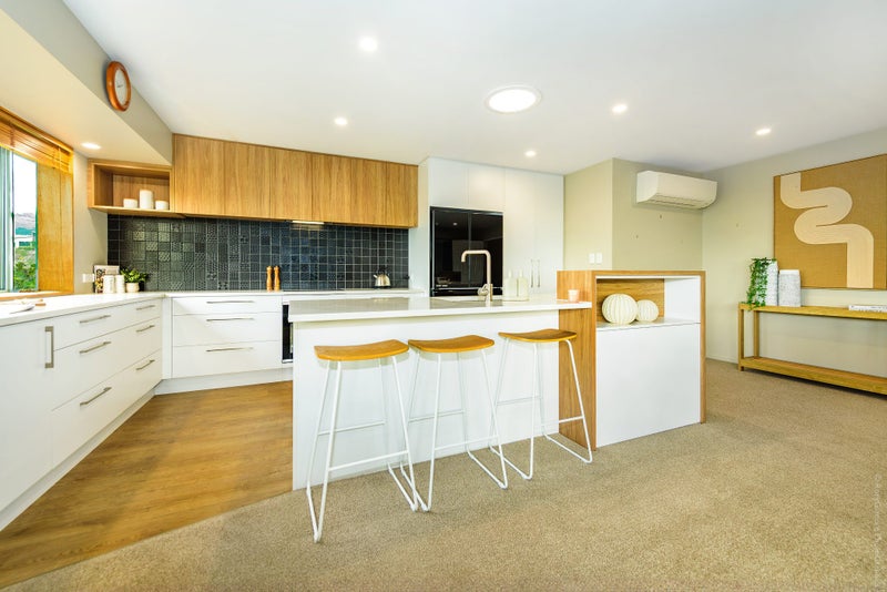 113 Ravensdale Rise, Westmorland, Christchurch - Carousel 2