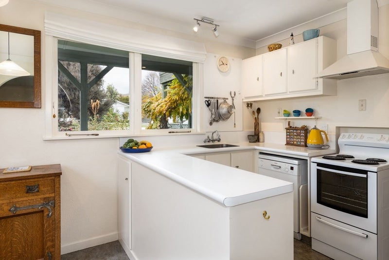 6 Belvue Crescent, Witherlea, Blenheim - Carousel 35