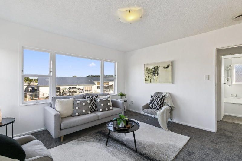 7/56 Brussels Street, Miramar, Wellington - Carousel 2