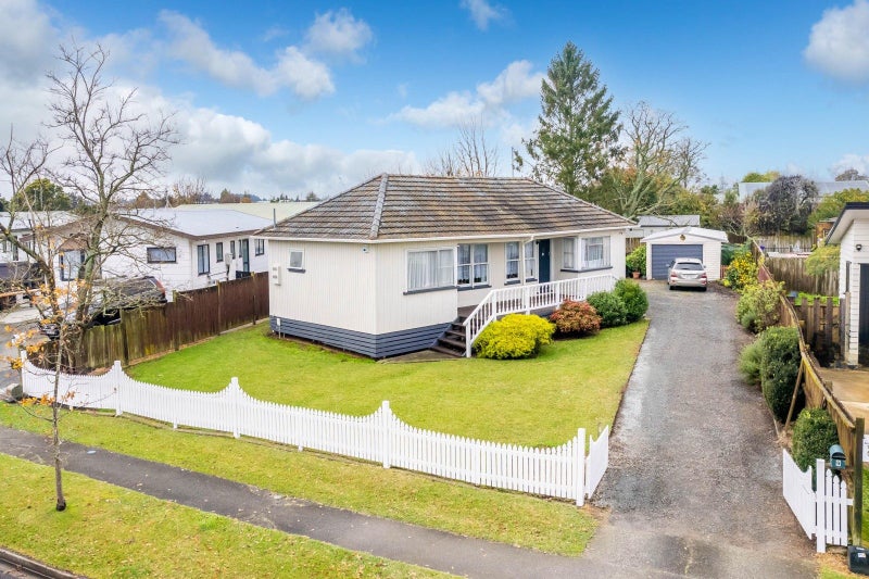 9 Shelley Jane Place, Dinsdale, Hamilton - Carousel 1