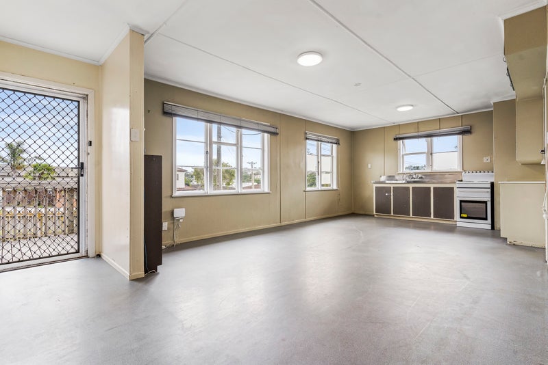 64 Boundary Road, Blockhouse Bay, Auckland - Carousel 2