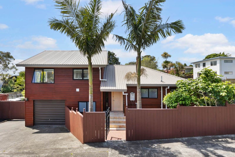 31A Canberra Avenue, Lynfield, Auckland - Carousel 1