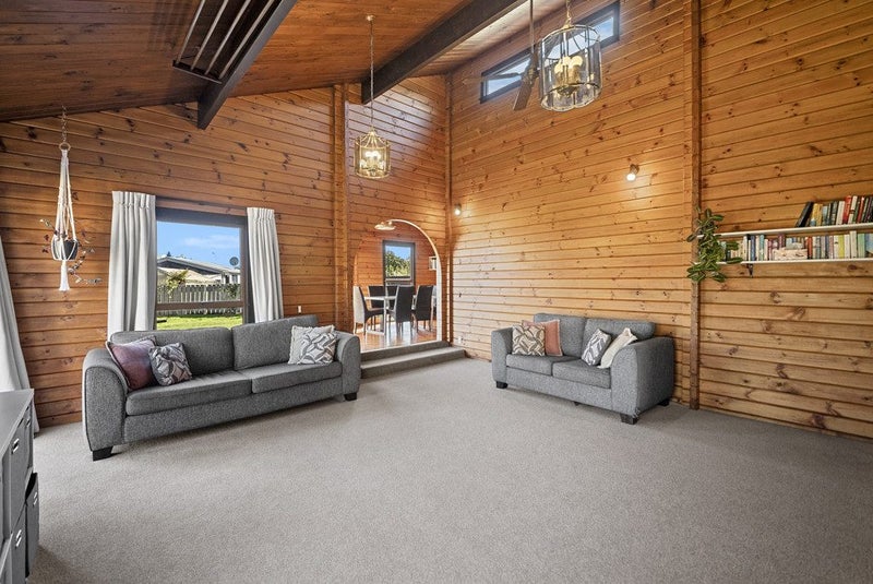 19 Birdling Place, Halswell, Christchurch - Carousel 2