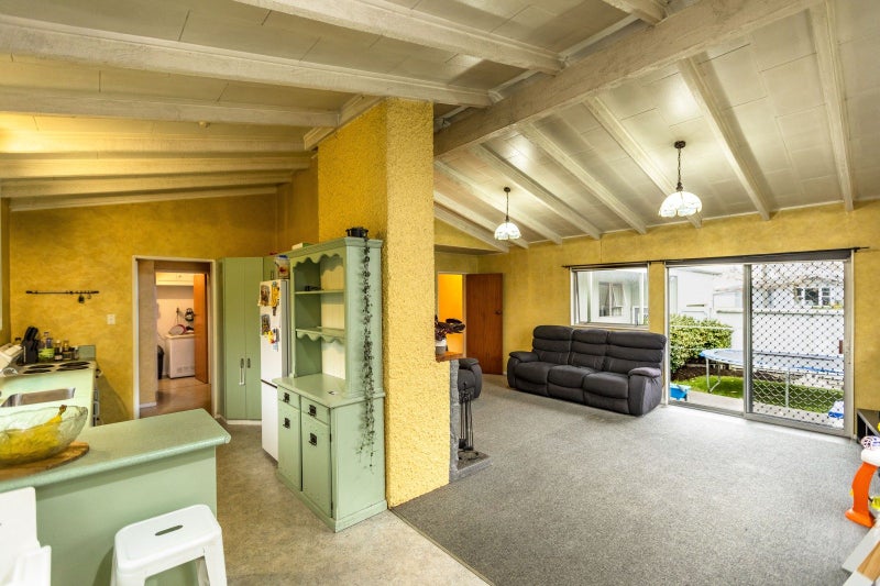 31 Skerrett Crescent, Tamatea, Napier - Carousel 1