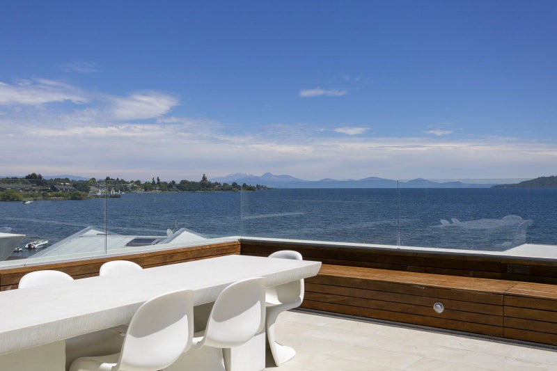 20/225 Lake Terrace, Waipahihi, Taupō - Carousel 37