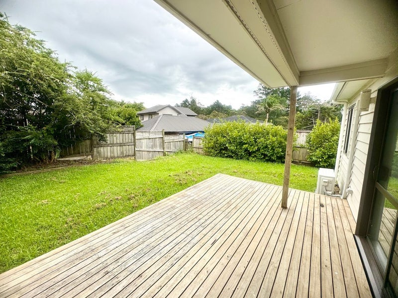 12B The Avenue, Albany, Auckland - Carousel 16