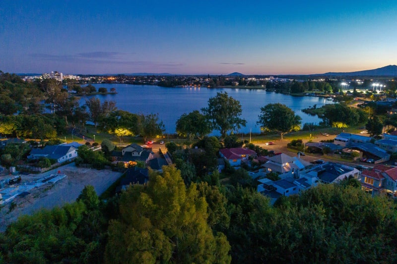 102 Lake Road, Frankton, Hamilton - Carousel 2