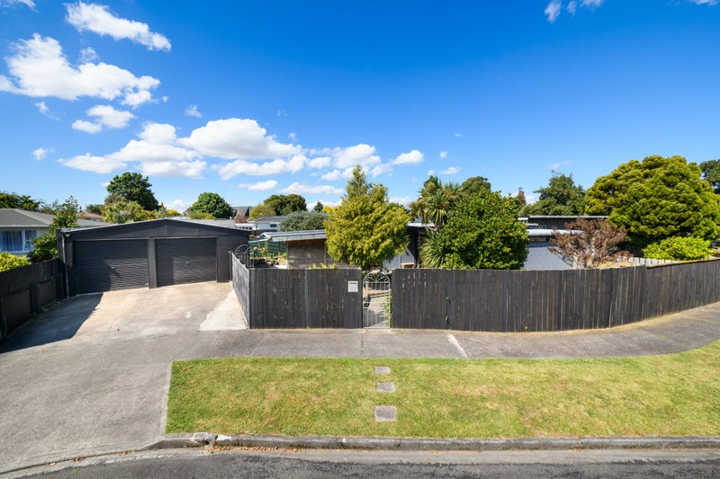 6 Pukatea Place, Milson, Palmerston North - Carousel 1