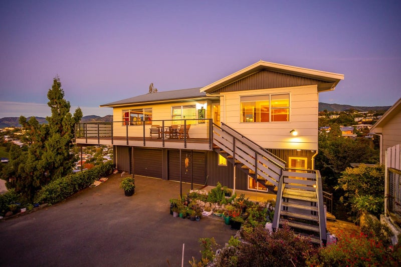 93 Princes Drive, Britannia Heights, Nelson - Carousel 2