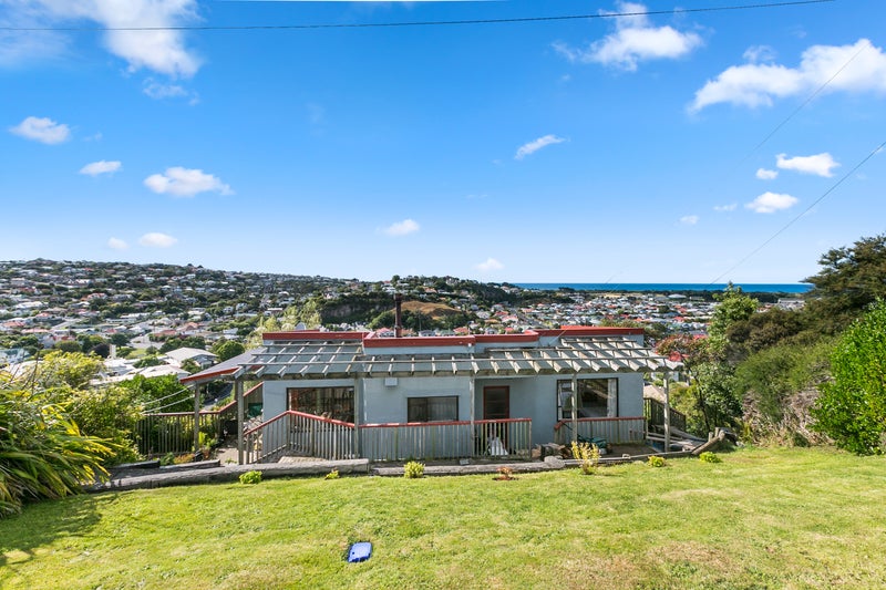 84 Moana Crescent, Musselburgh, Dunedin - Carousel 1
