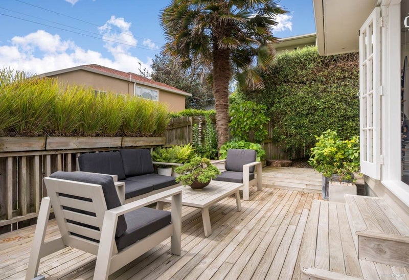 1/52 Selwyn Crescent, Forrest Hill, Auckland - Carousel 1