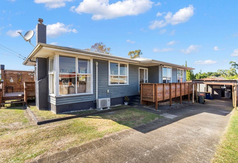 74 Blake Road, Mangere East, Auckland - Carousel 1