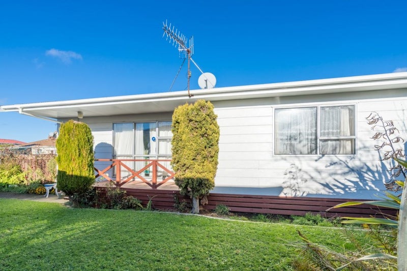 2/102 Teviot Street, Appleby, Invercargill - Carousel 2