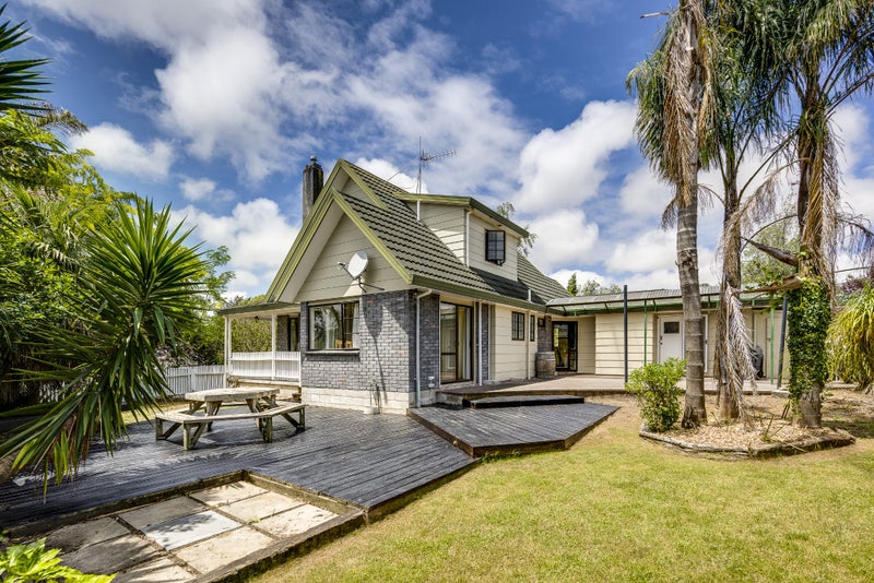8 Reeve Drive, Havelock North, Havelock North - Carousel 2