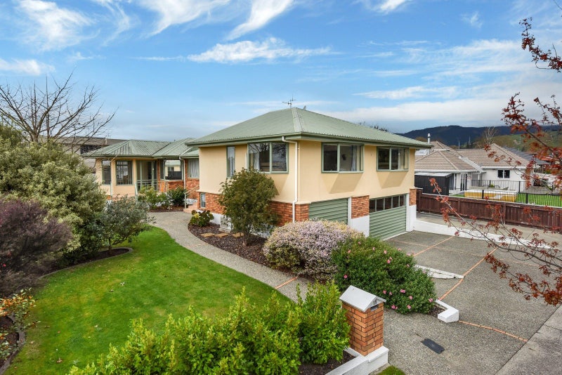 18 Aldinga Avenue, Stoke, Nelson - Carousel 1