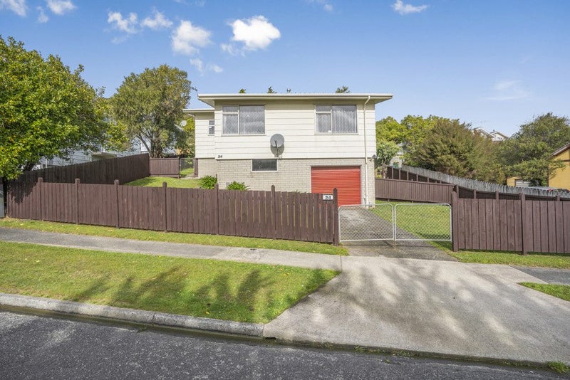 24 Antrim Crescent, Wainuiomata, Lower Hutt - Carousel 1