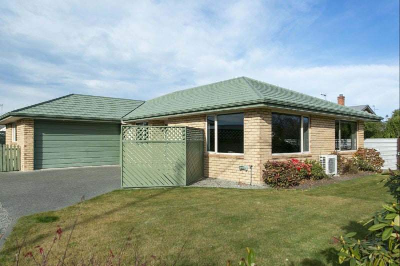 200 Chalmers Avenue, Hampstead, Ashburton - Carousel 1