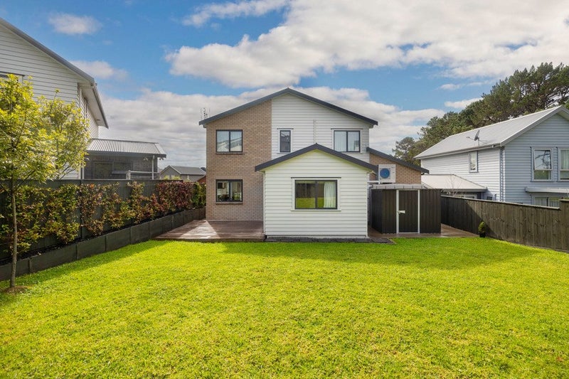33 Manutewhau Road, Massey, Auckland - Carousel 2