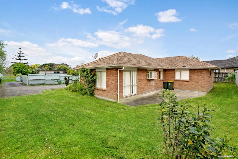 137A Sykes Road, Weymouth, Auckland - Carousel 2