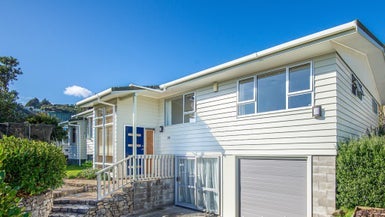 29 Tweed Road, Papakowhai, Porirua - Carousel 1