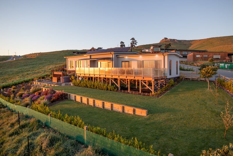 160 RICHMOND HILL ROAD, Richmond Hill, Christchurch - Carousel 1